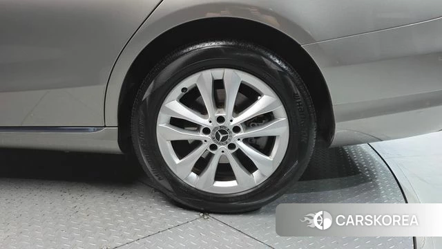 Mercedes-Benz C-Class W205 id 4647596 из Кореи 13