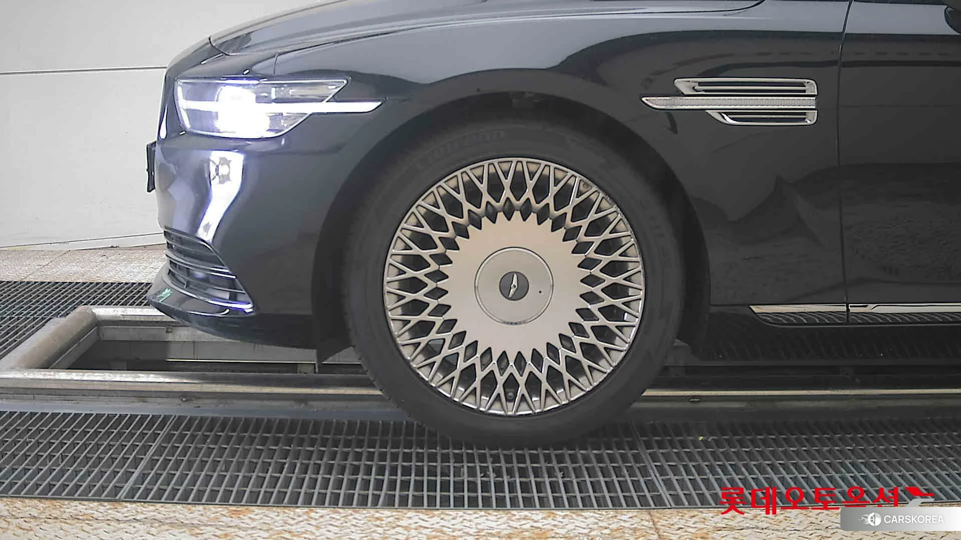 Hyundai G90 id 4909357 из Кореи 13