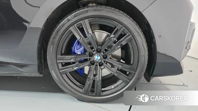 BMW i7 (G70) id 4548982 из Кореи 13