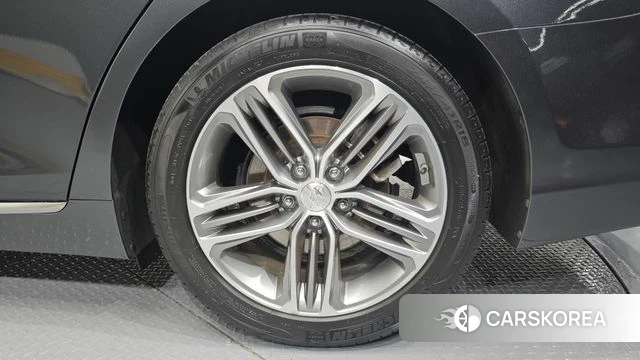 Hyundai Grandeur IG id 4574249 из Кореи 13