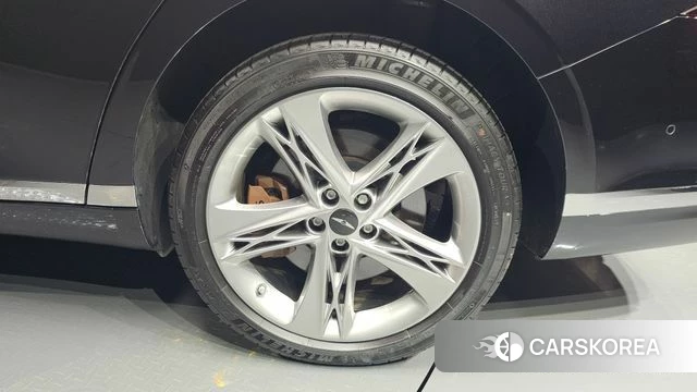 Genesis G90 (RS4) id 4528389 из Кореи 13