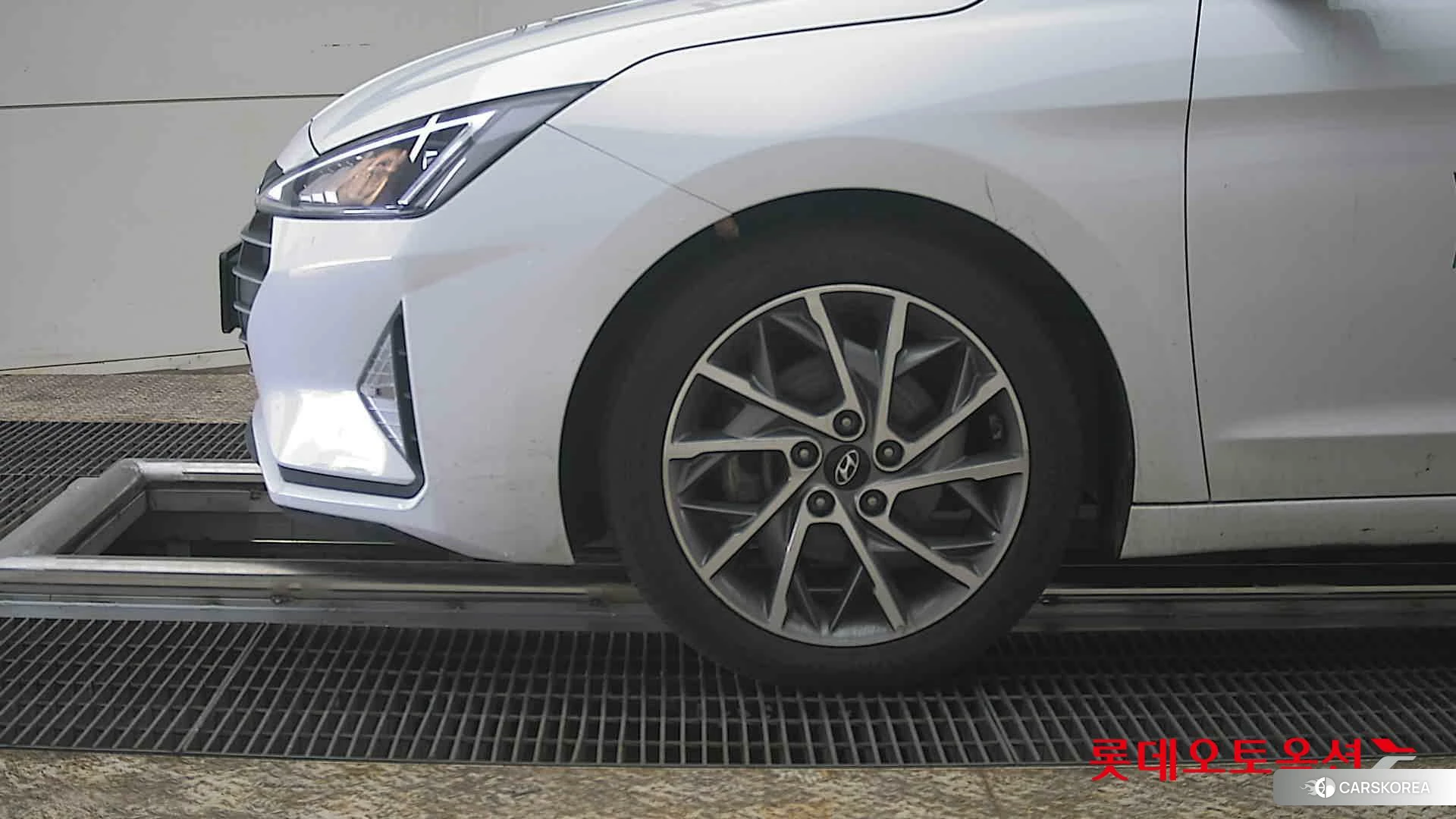 Hyundai Avante id 3869331 из Кореи 13