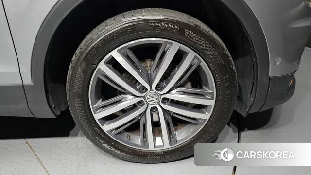 Volkswagen Tiguan Allspace id 4556963 из Кореи 13