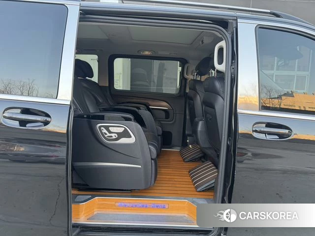 Mercedes-Benz V-class id 4264837 из Китая 13