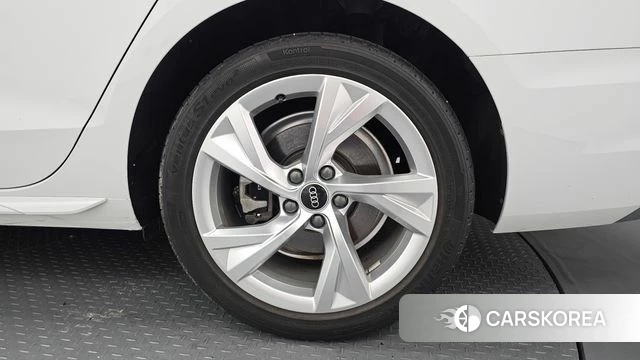 Audi A4 (B9) id 4872167 из Кореи 13