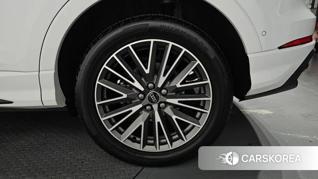 Audi Q3 (F3) id 4479967 из Кореи 13