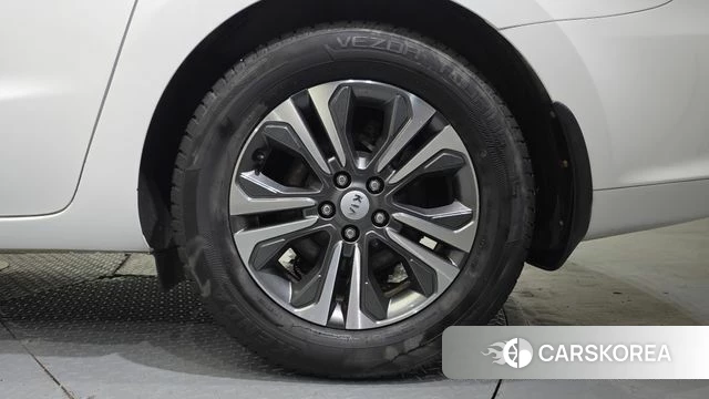 Kia The New Carnival id 4363218 из Кореи 13