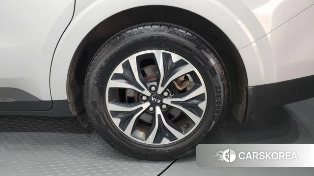 Kia Carnival 4th generation id 4542378 из Кореи 13