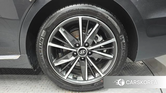 Hyundai The New Grandeur IG id 4614785 из Кореи 13