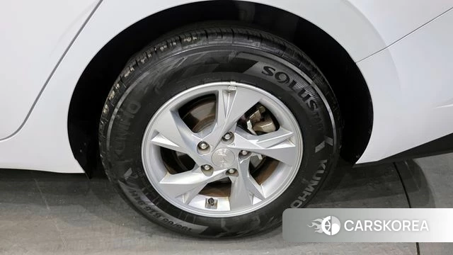 Hyundai Avante (CN7) id 4309670 из Кореи 13