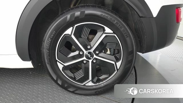 Kia Di Ol Nu Niro id 4942226 из Кореи 13