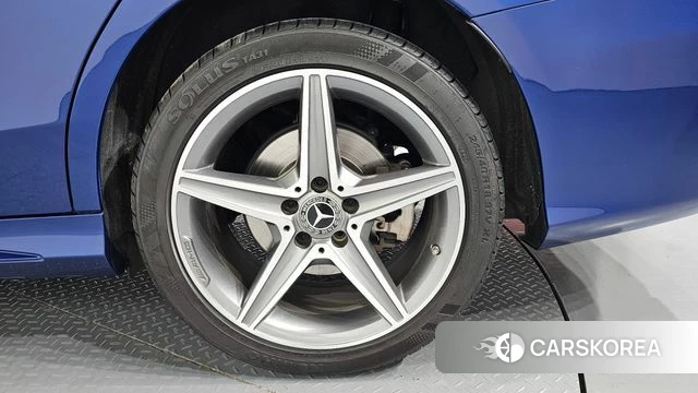 Mercedes-Benz C-Class W205 id 4225791 из Кореи 13