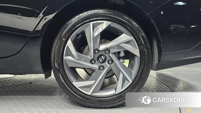 Hyundai The New Avante (CN7) id 4200671 из Кореи 13