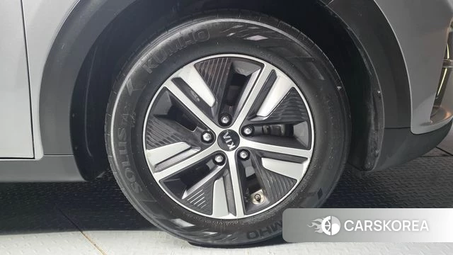 Kia The New Niro id 4775829 из Кореи 13
