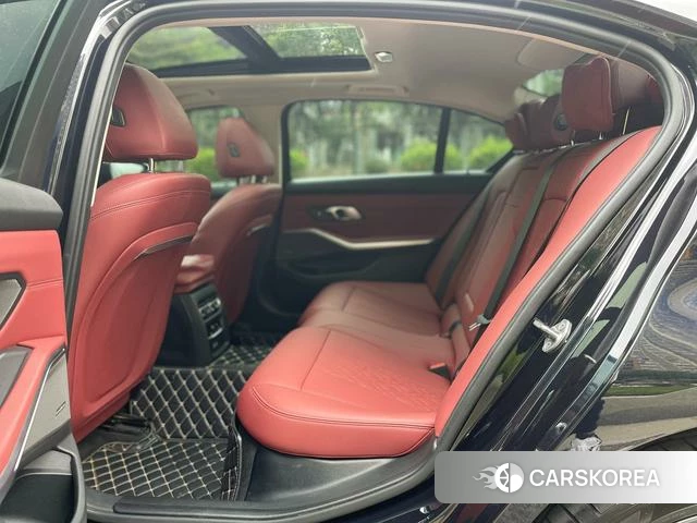 BMW 3 series id 4387597 из Китая 13