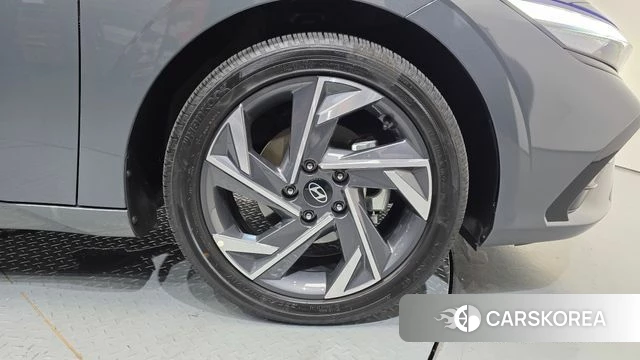 Hyundai The New Avante Hybrid (CN7) id 4468861 из Кореи 13