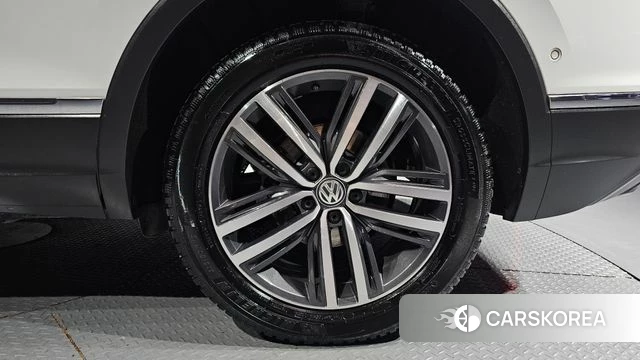 Volkswagen Tiguan Allspace id 4525286 из Кореи 13