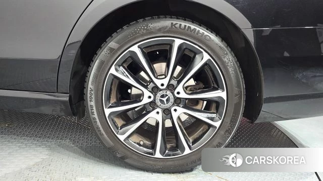Mercedes-Benz E-Class W213 id 4657815 из Кореи 13