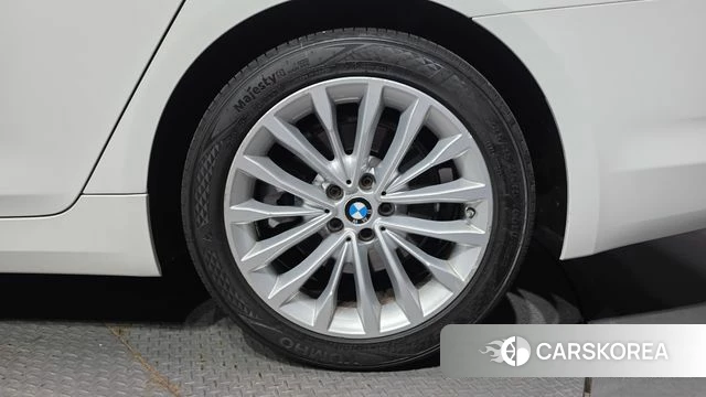 BMW 5 Series (G30) id 4390503 из Кореи 13