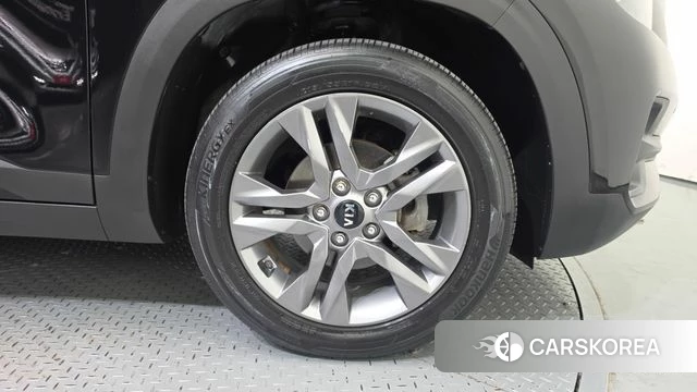 Kia Seltos id 4849708 из Кореи 13