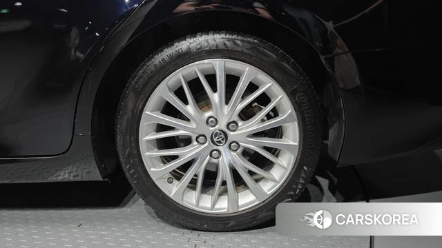 Toyota Camry (XV70) id 4305240 из Кореи 13