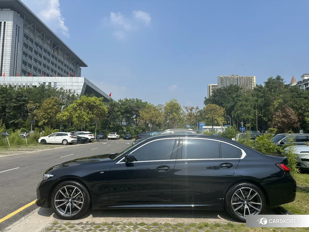 BMW 3 series id 4454661 из Китая 13