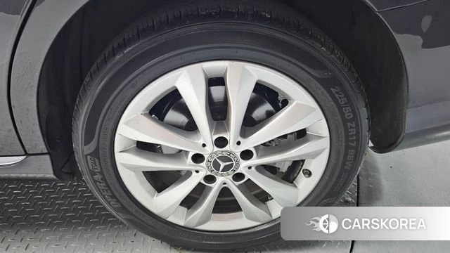 Mercedes-Benz C-Class W205 id 4402909 из Кореи 13