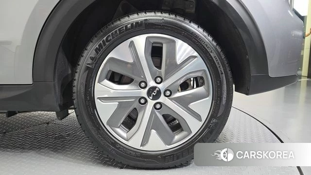 Kia Niro EV id 4657143 из Кореи 13