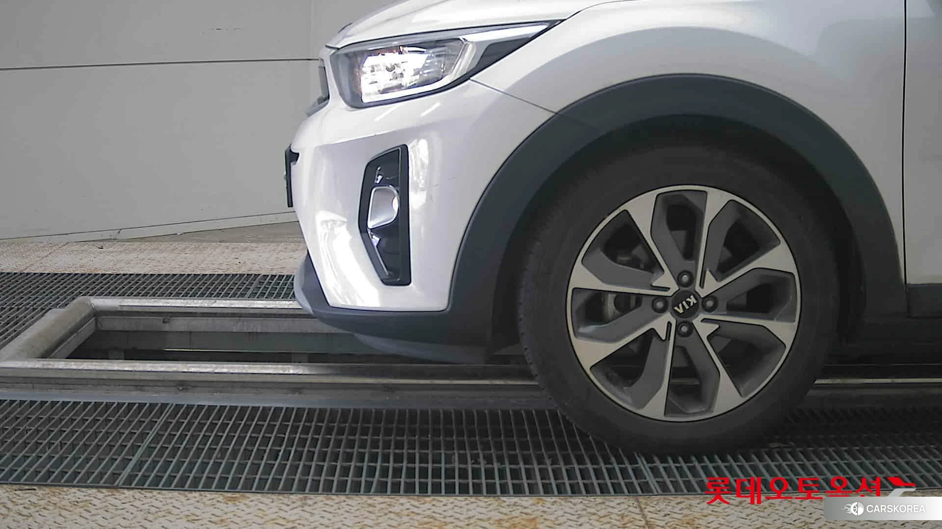 Kia Stonic id 4504305 из Кореи 13
