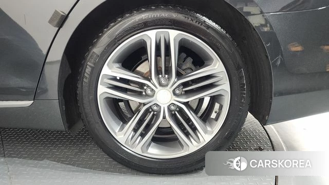 Hyundai Grandeur IG id 4245997 из Кореи 13