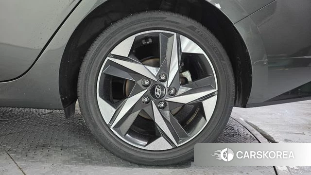 Hyundai Avante (CN7) id 4750628 из Кореи 13