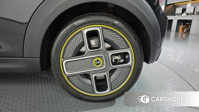 Mini Cooper Electric id 4244103 из Кореи 13