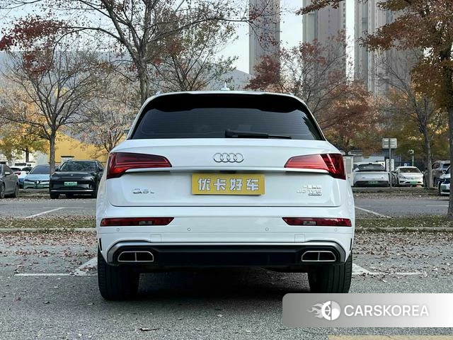 Audi Q5L id 4298021 из Китая 13