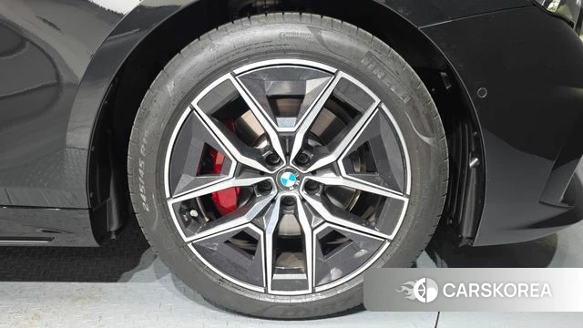 BMW 5 Series (G60) id 4527443 из Кореи 13