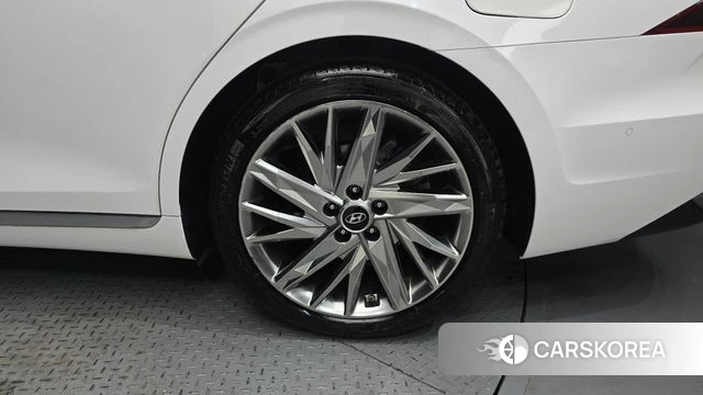 Hyundai The New Grandeur IG id 4614661 из Кореи 13