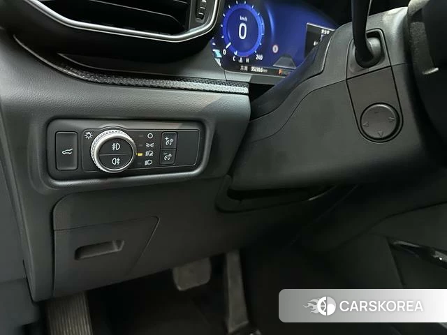 Ford Explorer id 4392219 из Китая 13