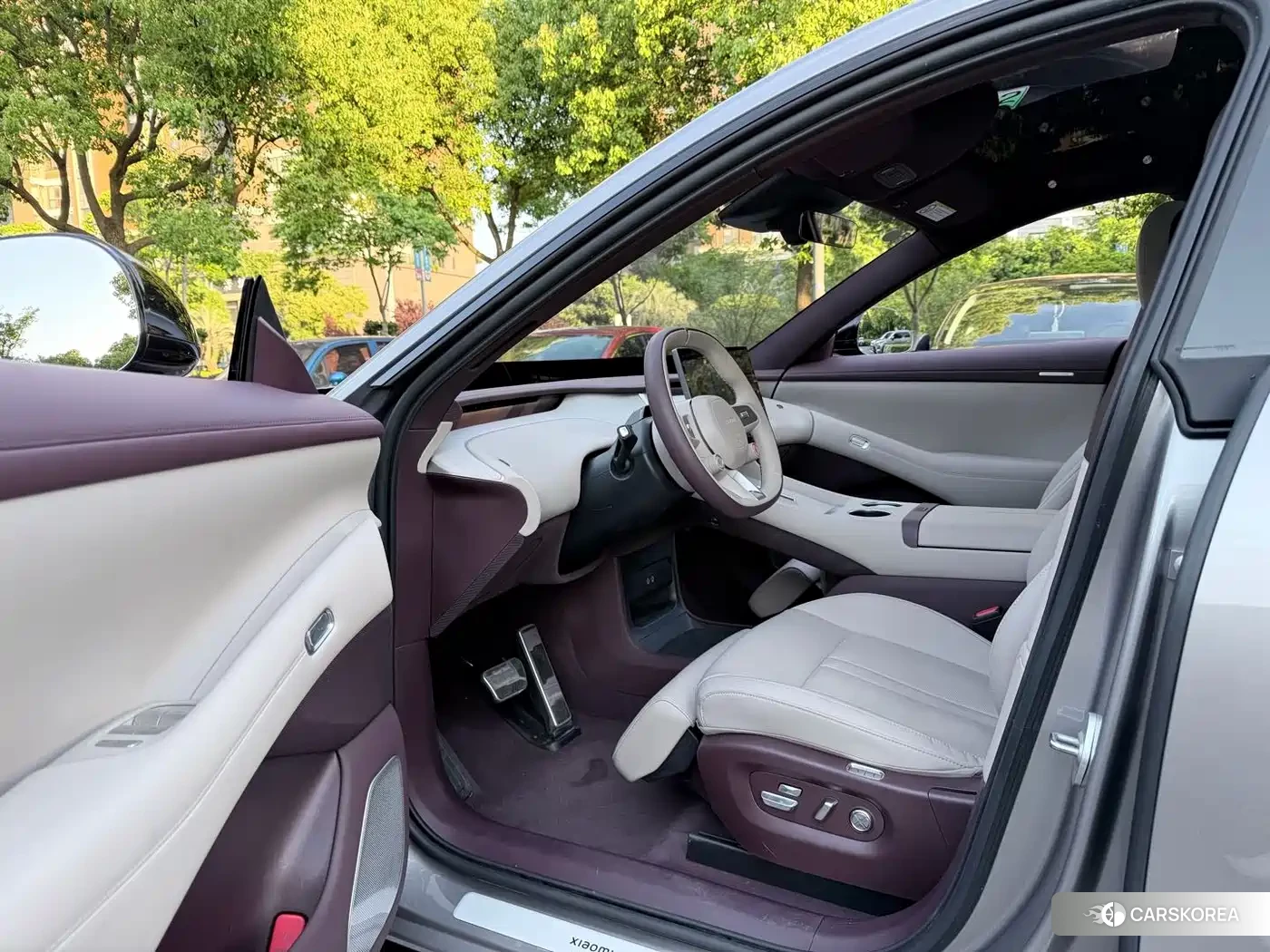 Xiaomi Car Xiaomi YU7 id 4539240 из Китая 13