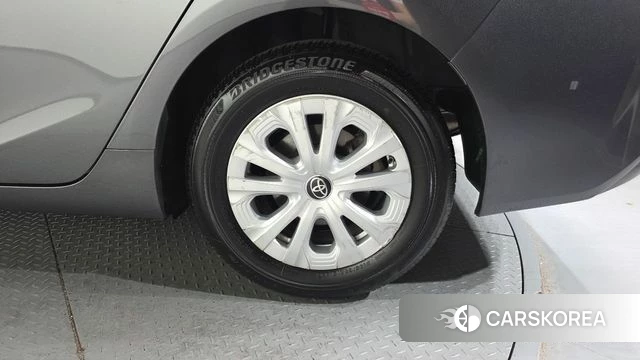 Toyota Prius 4th Generation id 4309391 из Кореи 13