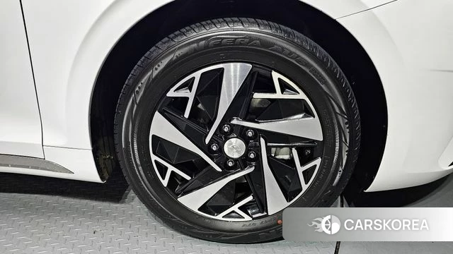 Hyundai The New Grandeur IG Hybrid id 4316203 из Кореи 13