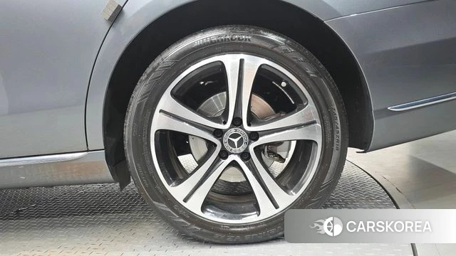 Mercedes-Benz E-Class W213 id 4508300 из Кореи 13