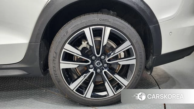 Volvo V60 Cross-Country 2nd Generation id 4617913 из Кореи 12