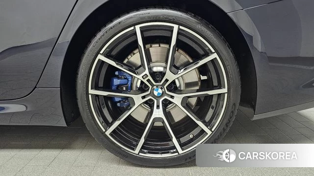 BMW 8 Series (G15) id 4383638 из Кореи 13