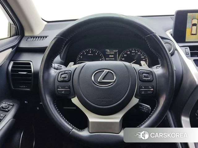 Lexus NX id 4298360 из Китая 13