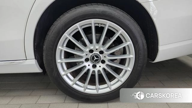 Mercedes-Benz E-Class W213 id 4579327 из Кореи 13