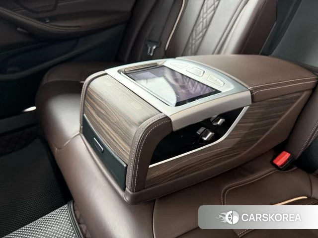 BMW 5 series id 4221394 из Китая 13