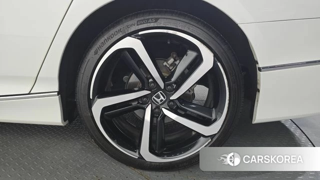 Honda Accord 10th Generation id 4836900 из Кореи 13