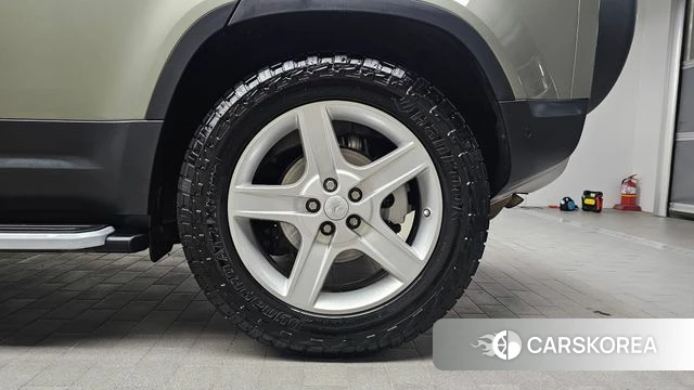 Land Rover Defender (L663) id 4187624 из Кореи 13