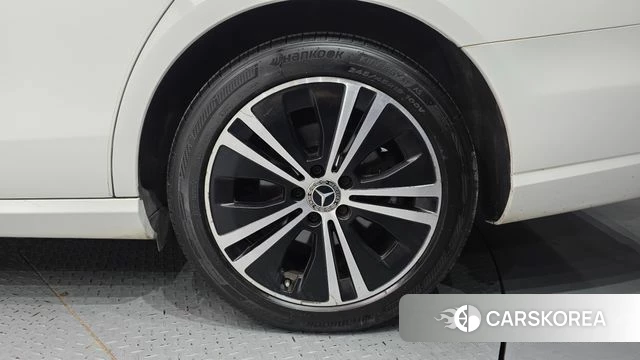 Mercedes-Benz E-Class W213 id 4708003 из Кореи 13