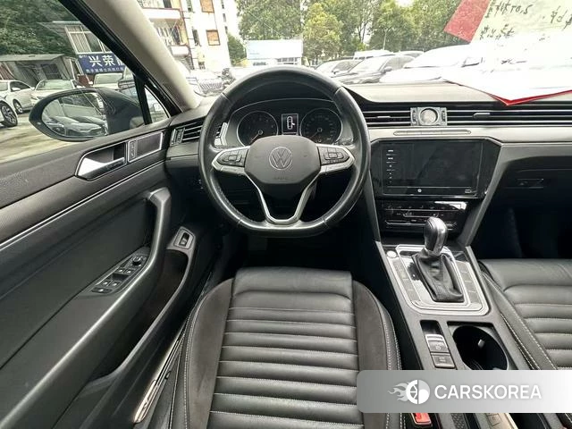 Volkswagen Magotan id 4334875 из Китая 13