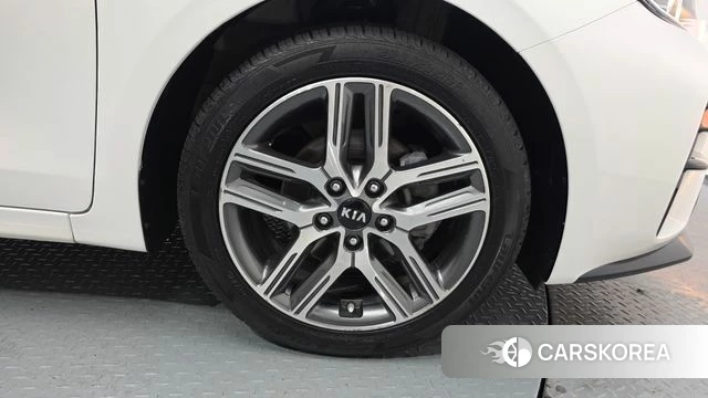 Kia Come New K3 id 4435492 из Кореи 13